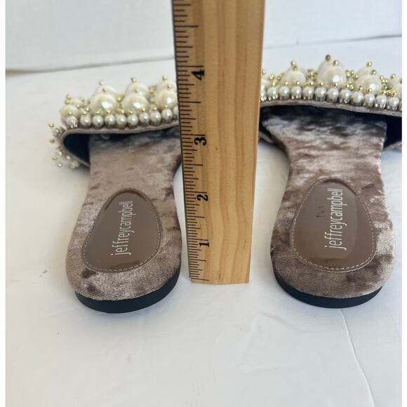 Jeffrey Campbell Dressy Pixie Faux Pearl Taupe Crushed Velvet Slide Sandals Sz 9 - Picture 9 of 12